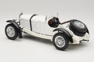 Mercedes SSK Valkoinen Bburago 1:18 3009-P3 Metalli — kuva 5 / 6
