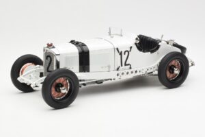 Mercedes SSKL #12 O. Merz German GP 1931 CMC 1:18 M-189 Metalli