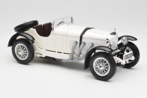 Mercedes SSKL Valkoinen Bburago 1:18 3002 Metalli — kuva 6 / 8