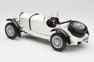 Mercedes SSKL Valkoinen Bburago 1:18 3002 Metalli — kuva 7 / 8