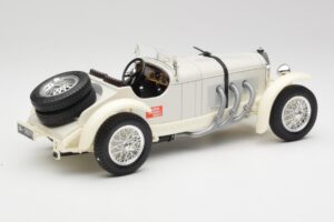 Mercedes SSKL Valkoinen & Kerma Bburago 1:18 3002-M1 Metalli — kuva 2 / 6