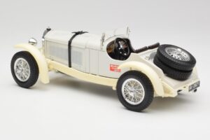 Mercedes SSKL Valkoinen & Kerma Bburago 1:18 3002-M1 Metalli — kuva 5 / 6