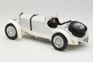 Mercedes SSKL Valkoinen 1931 Bburago 1:18 3002-M2 Metalli — kuva 5 / 6