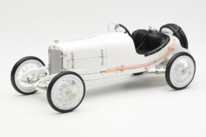 Mercedes Targa Florio Valkoinen CMC 1:18 M-206 Metalli