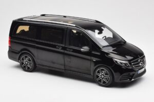 Mercedes V-Class W447 AMG Line Musta Norev 1:18 183860 Metalli — kuva 5 / 6
