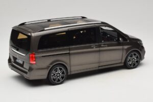 Mercedes V-Class W447 AMG Line Indium Grey Norev 1:18 183873 Metalli — kuva 3 / 8