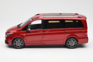 Mercedes V-Class W447 Designo Hyacinth Punainen Metallinen Norev 1:18 B66004166 Metalli — kuva 3 / 7
