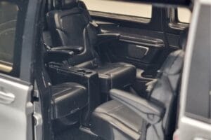 Mercedes V-Class V260 AMG Line Hopea Norev 1:18 183871 Metalli — kuva 9 / 10
