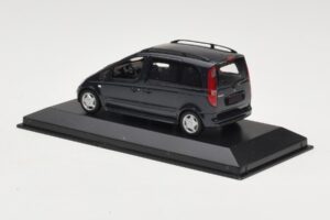 Mercedes Vaneo Tummansininen Minichamps 1:43 400031200 Metalli — kuva 3 / 4