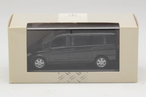 Mercedes Viano W639 Atlantis Blue Minichamps 1:43 B67871200 Metalli — kuva 4 / 4