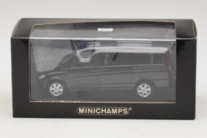 Mercedes Viano Musta Minichamps 1:43 400032210 Metalli — kuva 4 / 4