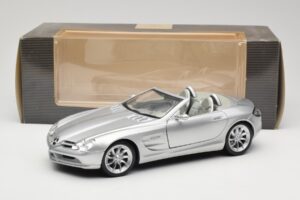 Mercedes Vision SLR Roadster Hopea Maisto 1:18 B66962107 Metalli — kuva 8 / 8