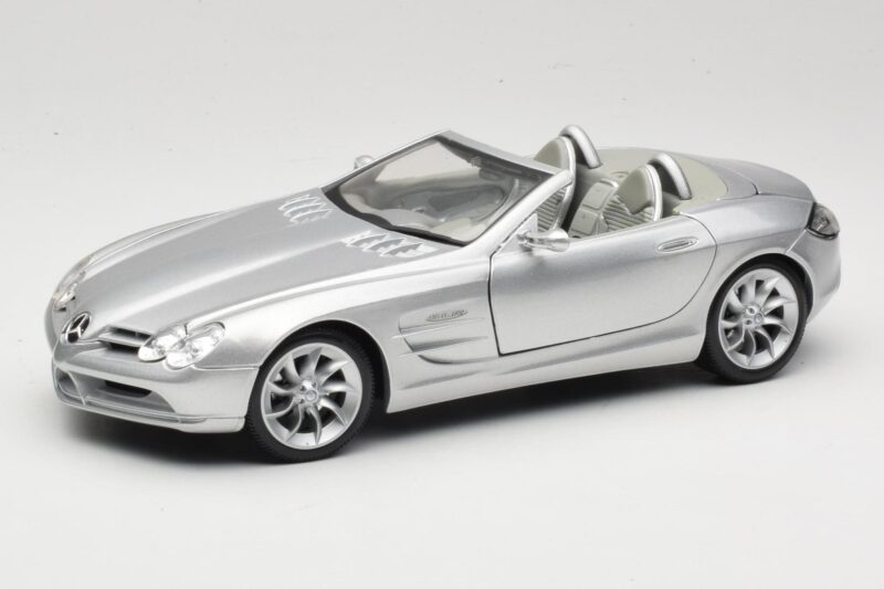 Mercedes Vision SLR Roadster Hopea Maisto 1:18 B66962107 Metalli