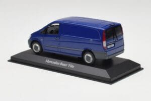 Mercedes Vito Atlantis Sininen Minichamps 1:43 B66960525 Metalli — kuva 3 / 4