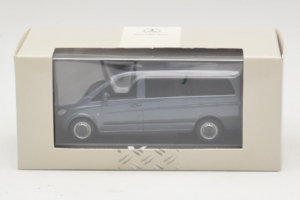 Mercedes Vito W638 Lugano Grey Minichamps 1:43 B67871201 Metalli — kuva 4 / 4
