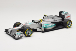 Mercedes W03 #8 N. Rosberg Mercedes AMG Petronas 2012 Minichamps 1:18 110120008 Metalli