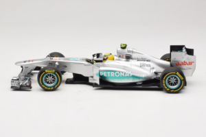 Mercedes W03 #8 N. Rosberg Mercedes AMG Petronas Showcar 2012 Minichamps 1:18 110120078 Metalli — kuva 3 / 7