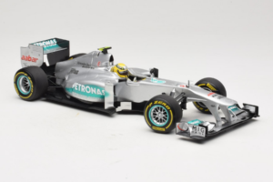Mercedes W03 #8 N. Rosberg Mercedes AMG Petronas Showcar 2012 Minichamps 1:18 110120078 Metalli — kuva 4 / 7