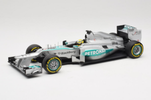 Mercedes W04 #9 N. Rosberg Mercedes AMG Petronas Showcar 2013 Minichamps 1:18 110130079 Metalli