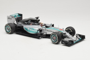 Mercedes W06 #44 L. Hamilton F1 World Champion 2015 Dealer Edition Minichamps 1:18 B66960539 Metalli — kuva 4 / 7