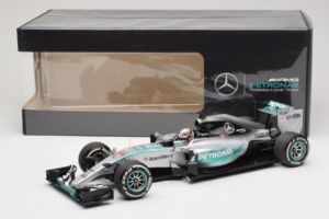 Mercedes W06 #44 L. Hamilton F1 World Champion 2015 Dealer Edition Minichamps 1:18 B66960539 Metalli — kuva 7 / 7