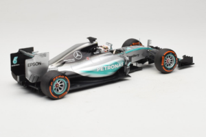 Mercedes W06 #44 L. Hamilton Mercedes AMG Petronas Japanese Grand Prix Winner 2015 Minichamps 1:18 110150344 Metalli — kuva 2 / 7