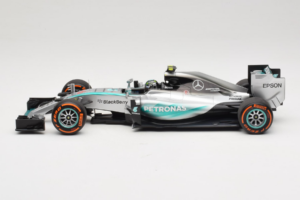 Mercedes W06 #6 N. Rosberg Mercedes AMG Petronas Japanese Grand Prix 2015 Minichamps 1:18 110150206 Metalli — kuva 3 / 7