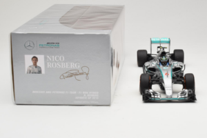 Mercedes W06 #6 N. Rosberg Mercedes AMG Petronas Japanese Grand Prix 2015 Minichamps 1:18 110150206 Metalli — kuva 6 / 7