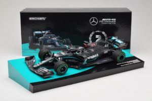 Mercedes W11 #44 L. Hamilton Mercedes AMG Petronas Turkish Grand Prix Winner World Champion 2020 Minichamps 1:18 113201444 Ha — kuva 7 / 7