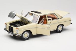 Mercedes W115 Strich 8 Kerma Sun Star 1:18 4581 Metalli — kuva 2 / 8