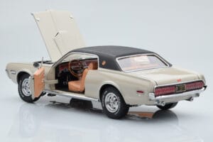 Mercury Cougar XR7-G Fawn Sun Star 1:18 1572 Metalli — kuva 5 / 8