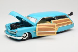 Mercury Merc Woodie Sininen Hot Wheels 1:18 27806 Metalli — kuva 2 / 8
