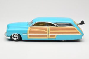 Mercury Merc Woodie Sininen Hot Wheels 1:18 27806 Metalli — kuva 4 / 8