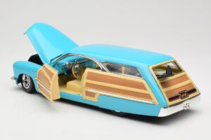 Mercury Merc Woodie Sininen Hot Wheels 1:18 27806 Metalli — kuva 5 / 8