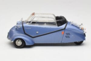 Messerschmitt KR201 Roadster Sininen Revell 1:18 08966 Metalli — kuva 4 / 8