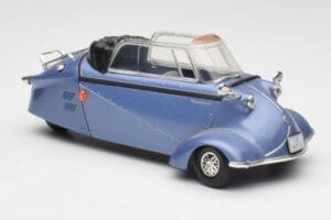 Messerschmitt KR201 Roadster Sininen Revell 1:18 08966 Metalli — kuva 6 / 8