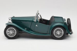 MG TC Midget Shires Green Road Legends 1:18 92468 Metalli — kuva 4 / 8