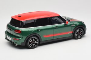 Mini Clubman JCW F54 British Racing Green Otto 1:18 OT1168 Hartsi — kuva 2 / 6