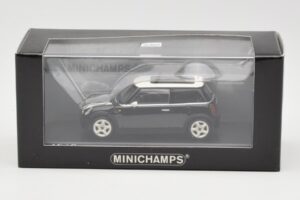 MINI Cooper R50 Musta Minichamps 1:43 431138101 Metalli — kuva 5 / 5