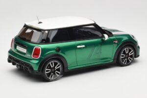 MINI Cooper F56 JCW British Racing Vihreä Otto 1:18 OT1098 Hartsi — kuva 2 / 6