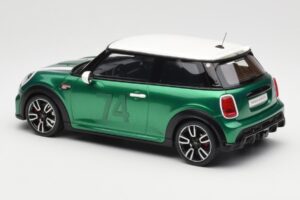MINI Cooper F56 JCW British Racing Vihreä Otto 1:18 OT1098 Hartsi — kuva 5 / 6