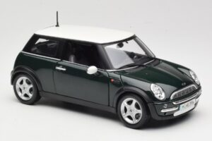 Mini Cooper Mk7 Vihreä Maisto 1:18 7271336 Metalli — kuva 6 / 8