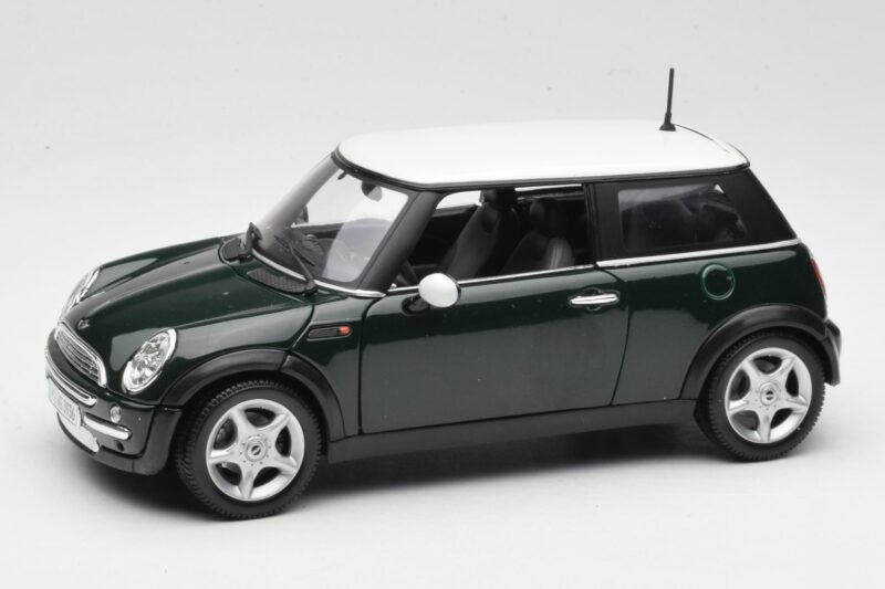 Mini Cooper Mk7 Vihreä Maisto 1:18 7271336 Metalli