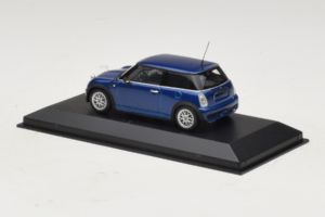 Mini Cooper One R50 Aero Sininen Minichamps 1:43 431138270 Metalli — kuva 3 / 4