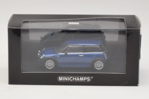 Mini Cooper One R50 Aero Sininen Minichamps 1:43 431138270 Metalli — kuva 4 / 4