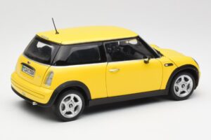 Mini Cooper One R50 Aerodynamiikkapaketti Keltainen Kyosho 1:18 80430148553 Metalli — kuva 3 / 8