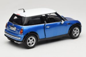 Mini Cooper R50 Sininen Valkoisella Katolla Mondo Motors 1:18 MINI004 Metalli — kuva 3 / 8