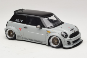 Mini Cooper R56 LB Works LB Nation Otto 1:18 OT1212 Hartsi — kuva 4 / 6