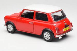 Mini Cooper Punainen Bburago 1:18 3379 Metalli — kuva 7 / 8