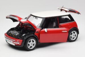 Mini Cooper R50 Punainen Maisto 1:18 31619 Metalli — kuva 8 / 8